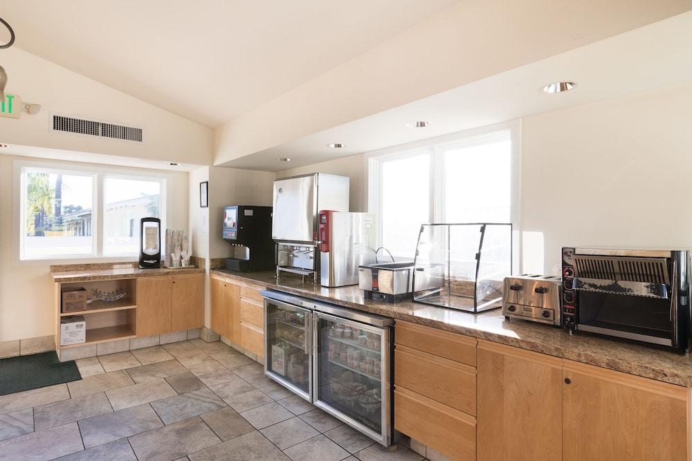 Sandpiper Lodge - Santa Barbara Eksteriør billede